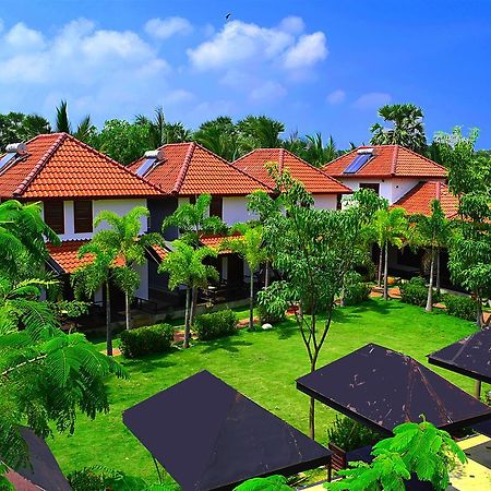 Hotel Green Garden Trincomalee Luaran gambar