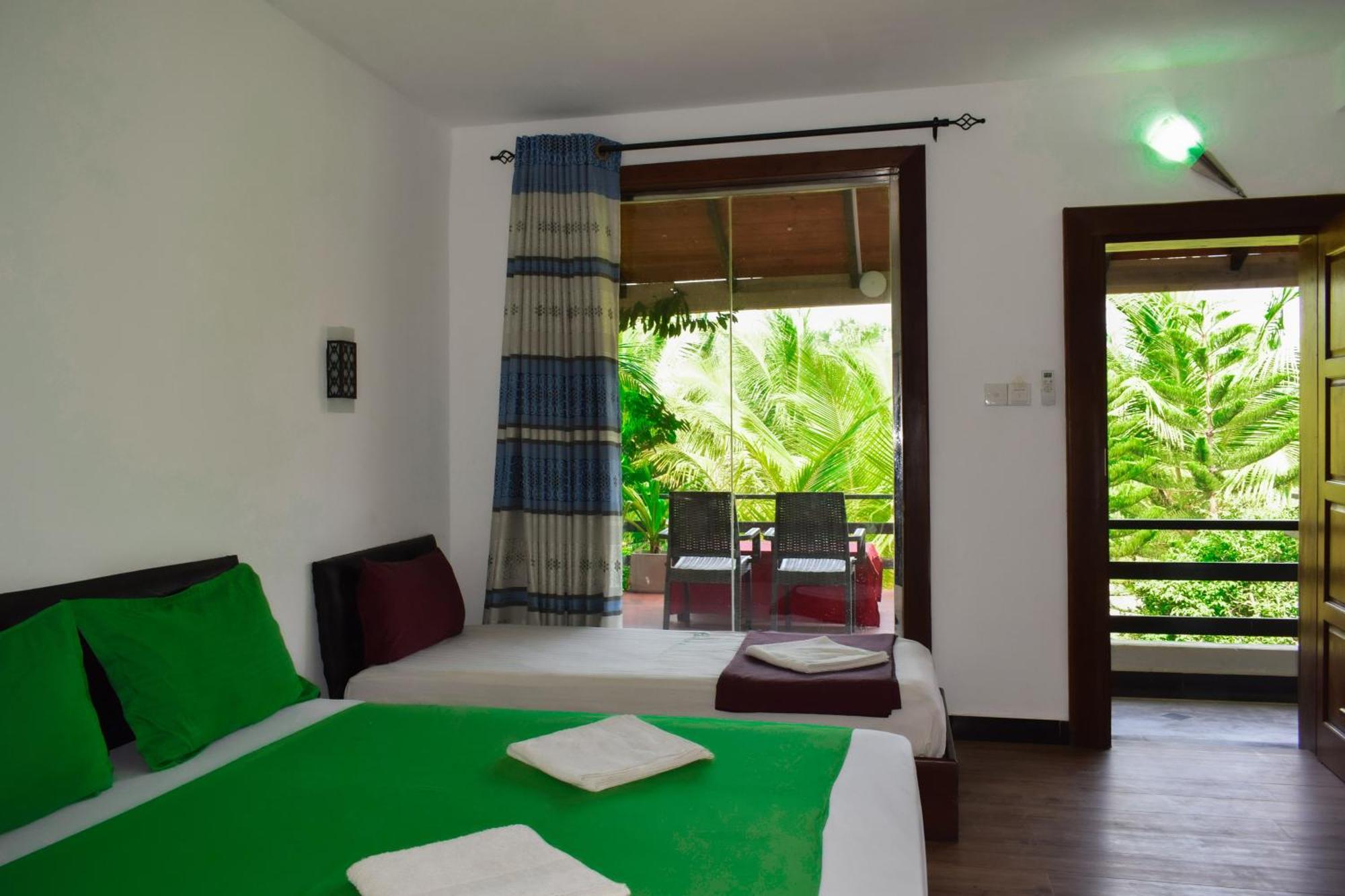 Hotel Green Garden Trincomalee Luaran gambar